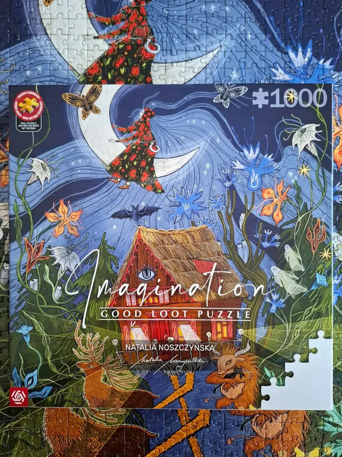 Puzzle Imagination „Słowiański Świat Nadchodzi" — detal ilustracji z chatką na kurzej nóżce i słowiańskimi istotami w magicznym lesie.